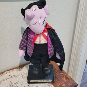VTG Dancing Singing Vampire 18" Tall TESTED AND WORKS Trick Or Treat Halloween
